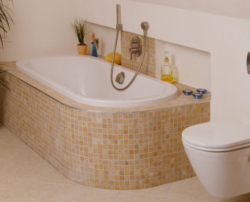 Referenz Badezimmer Badewanne